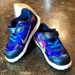 Unisex Nike Toddler Galaxy Shoes